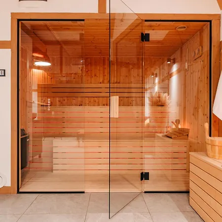 Sen I Wino, Na Winnicy Ze Strefa *