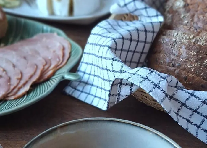 Sen I Wino, Na Winnicy Ze Strefa